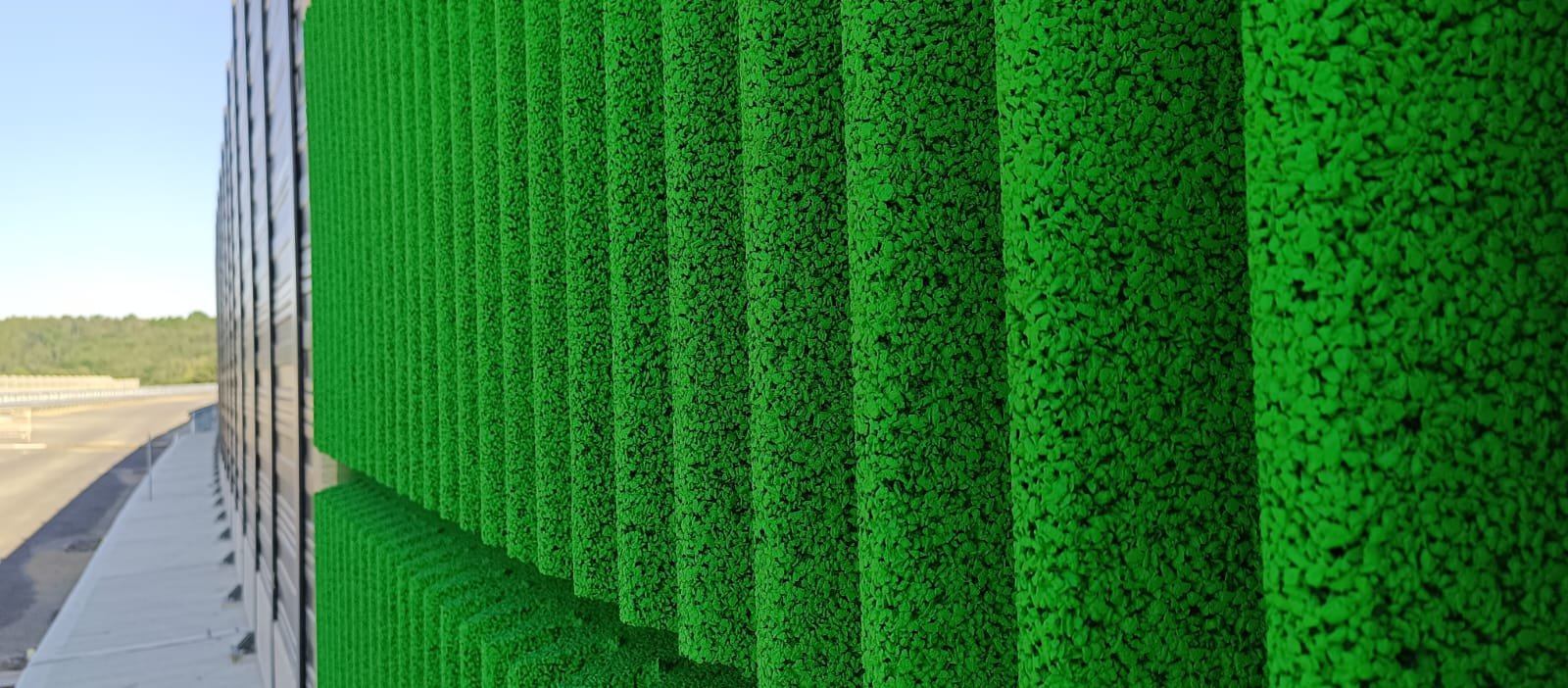 protihluková stěna na dálnici D6 Hořovičky - Hořesedly
             
          protihluková stěna na dálnici D6 Hořovičky - Hořesedly